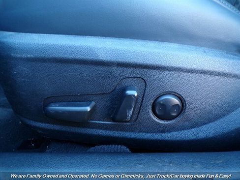 Used 2018 Kia Optima S w/ Panoramic Sunroof Package image 17