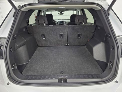 Used 2019 Chevrolet Equinox LT FWD image 28