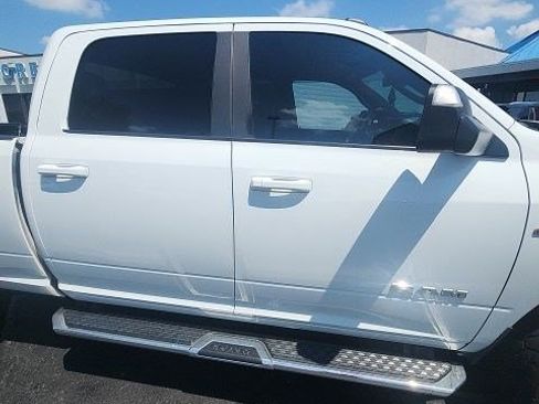 Used 2021 RAM 2500 Big Horn w/ Level 1 Equipment Group AWD/4WD image 6