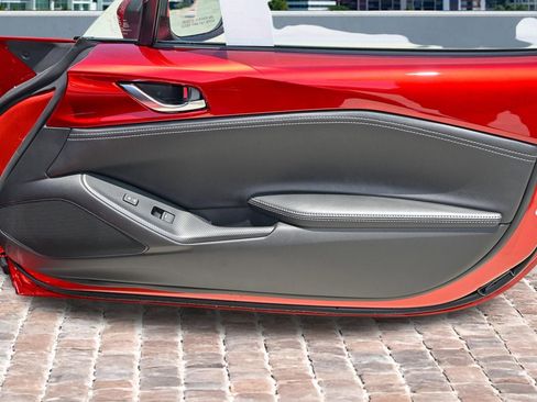 New 2026 MAZDA MX-5 Miata Grand Touring RWD image 12