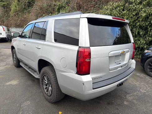 Used 2017 Chevrolet Tahoe LT image 2