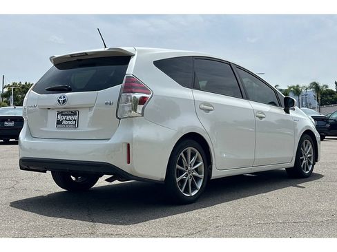 Used 2016 Toyota Prius V Five w/ Advanced Technology Package FWD image 6