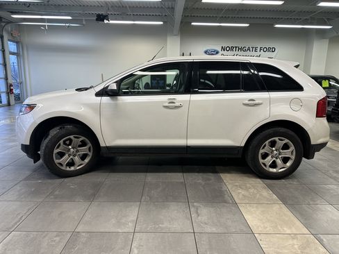 Used 2013 Ford Edge SEL image 13