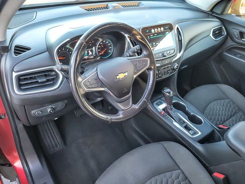 Certified 2018 Chevrolet Equinox LT image 8