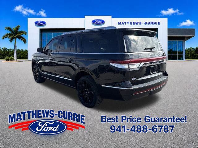 Used 2024 Lincoln Navigator L Reserve AWD/4WD image 6