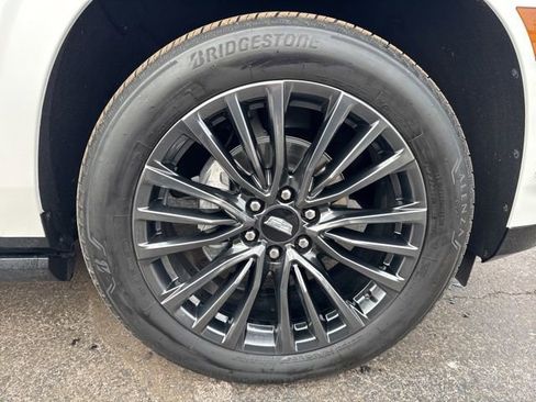 Certified 2025 Cadillac Escalade Sport Platinum image 34