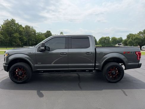 Used 2017 Ford F150 Lariat AWD/4WD image 3