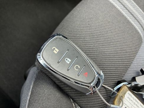 Used 2025 Chevrolet Blazer LT image 25