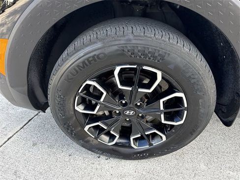 Used 2022 Hyundai Santa Cruz SEL image 10