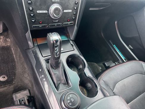 Used 2016 Ford Explorer Sport image 15