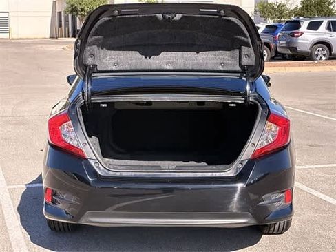 Used 2018 Honda Civic EX image 37