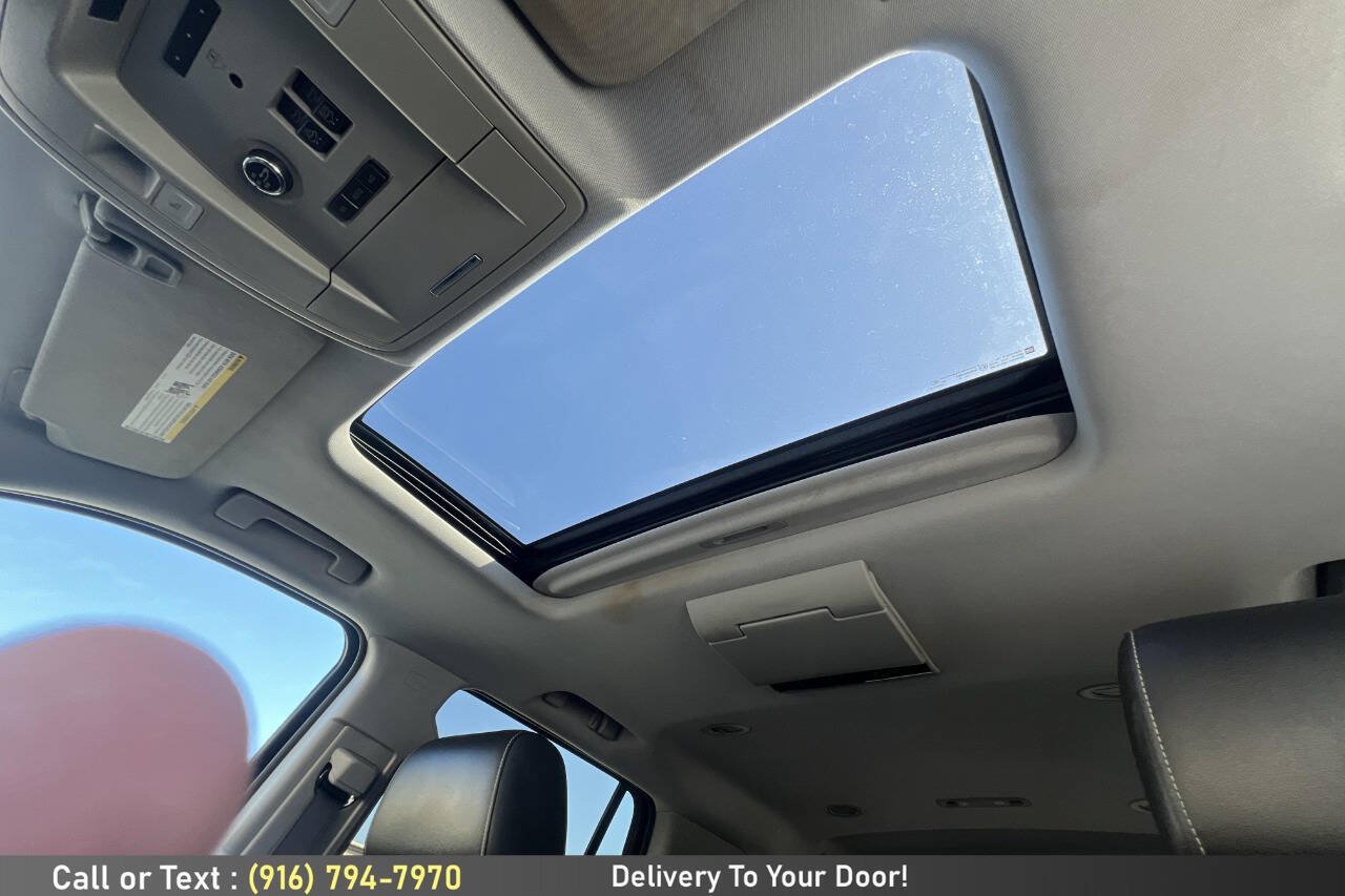 Used 2015 Chevrolet Tahoe LTZ RWD image 24