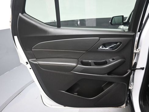 Used 2019 Chevrolet Traverse LT AWD/4WD image 30