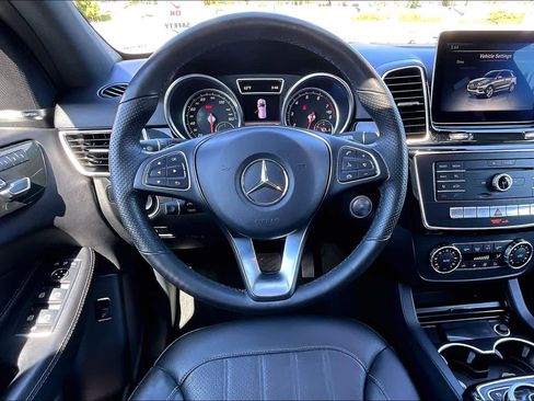 Used 2017 Mercedes-Benz GLE 350 image 5