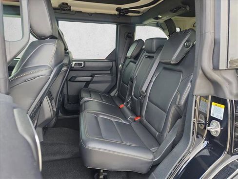 New 2026 Ford Bronco Badlands image 16