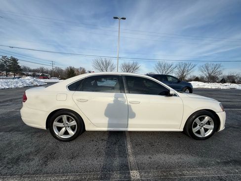 Used 2013 Volkswagen Passat 2.5 SE image 7