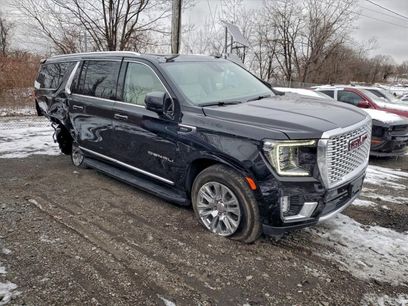 Used 2024 GMC Yukon XL Denali w/ Advanced Technology Package