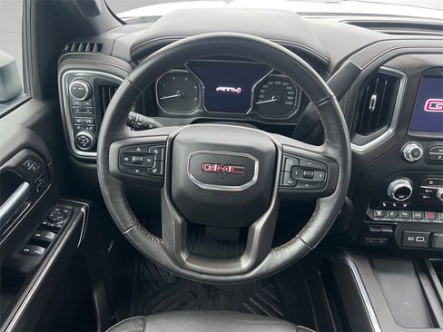 Used 2022 GMC Sierra 2500 AT4 image 23