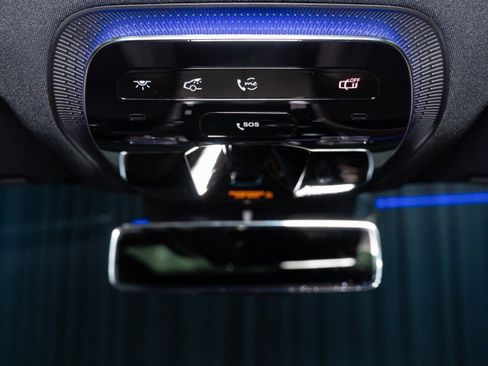 Used 2026 Mercedes-Benz GLC 300 image 23