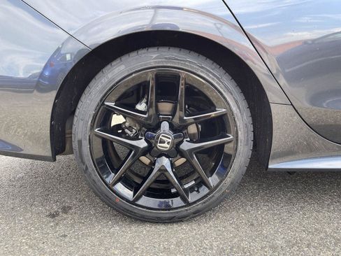 Used 2025 Honda Civic Sport image 19