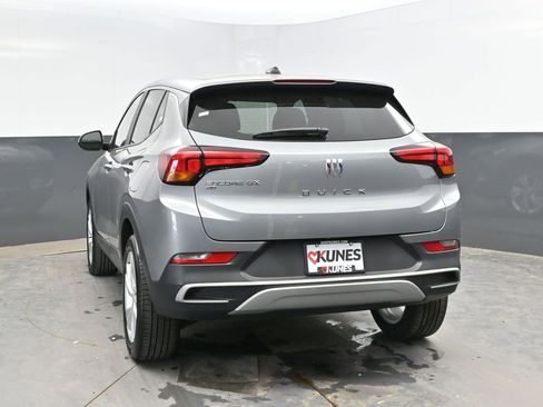 Used 2025 Buick Encore GX Preferred AWD/4WD image 8