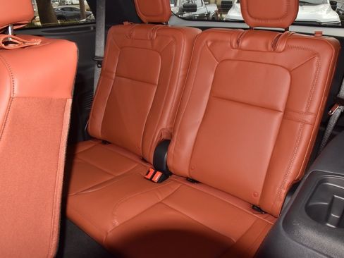 New 2026 Lincoln Aviator Reserve image 15