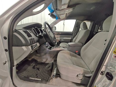 Used 2011 Toyota Tacoma 4x4 Access Cab w/ SR5 Pkg #2 image 29