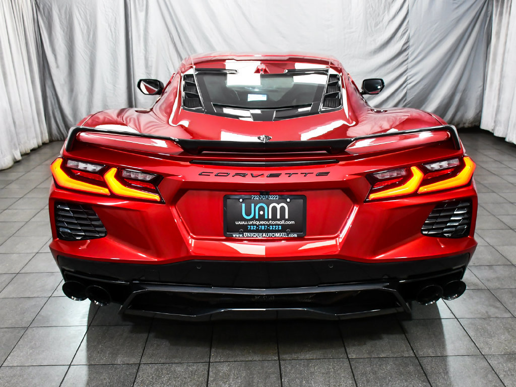 Used 2022 Chevrolet Corvette Stingray Preferred Cpe w/ Z51 Performance Package RWD image 6