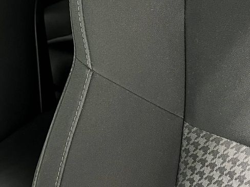 Used 2019 Dodge Challenger R/T RWD image 16