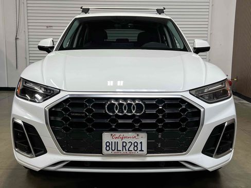 Used 2021 Audi Q5 e Premium w/ Convenience Package AWD/4WD image 16