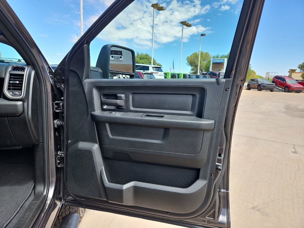 New 2026 RAM 3500 Tradesman AWD/4WD image 13