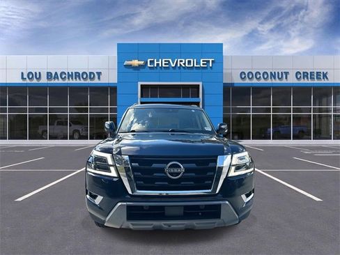 Used 2023 Nissan Armada SL image 3