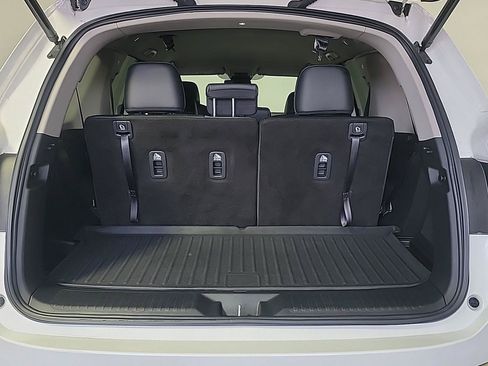 Certified 2025 Honda Pilot EX-L image 7