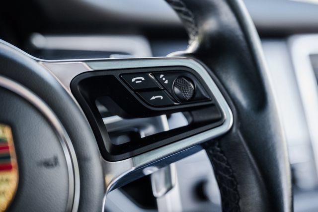 Used 2018 Porsche Macan S AWD/4WD image 62
