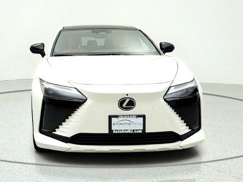 Used 2024 Lexus RZ 450e Premium w/ Technology Package AWD/4WD image 2