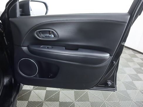 Used 2021 Honda HR-V EX-L image 24