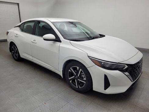 Used 2024 Nissan Sentra SV image 11