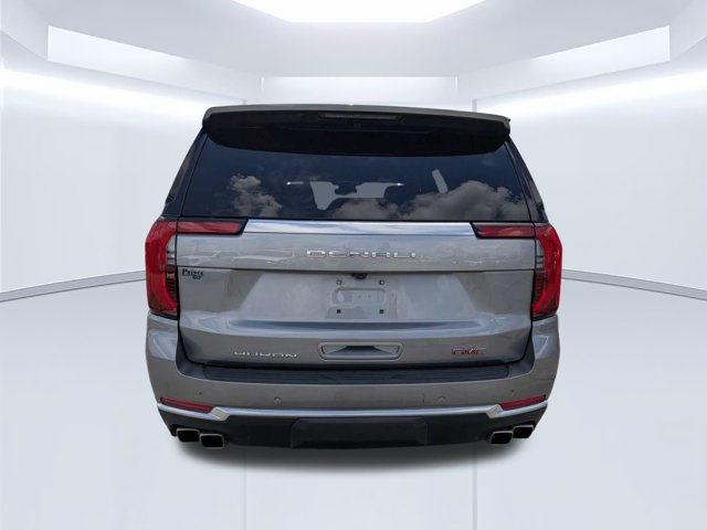 Used 2026 GMC Yukon Denali AWD/4WD image 7