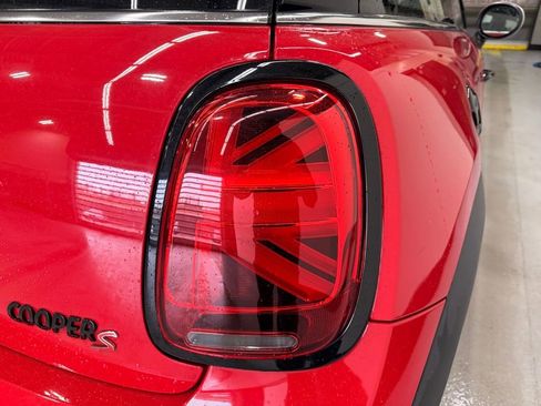 Certified 2023 MINI Cooper S image 5