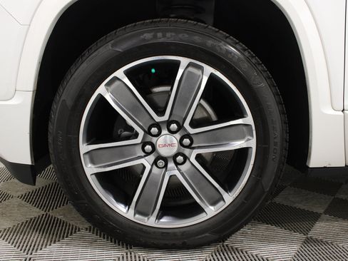 Used 2019 GMC Acadia Denali FWD image 42