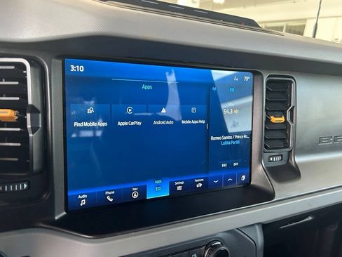Used 2023 Ford Bronco Badlands AWD/4WD image 14