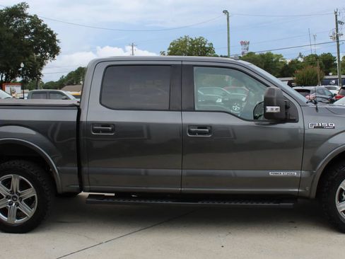 Used 2018 Ford F150 Lariat w/ Equipment Group 502A Luxury AWD/4WD image 6