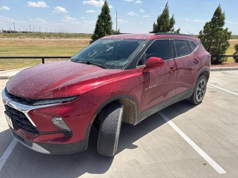 Used 2023 Chevrolet Blazer LT w/ Convenience Package FWD image 1