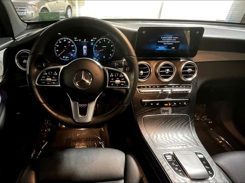 Used 2021 Mercedes-Benz GLC 300 4MATIC Coupe image 6