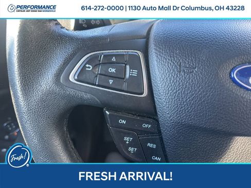 Used 2020 Ford EcoSport SE w/ SE Convenience Package image 18