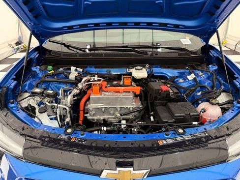 New 2025 Chevrolet Blazer EV LT image 8