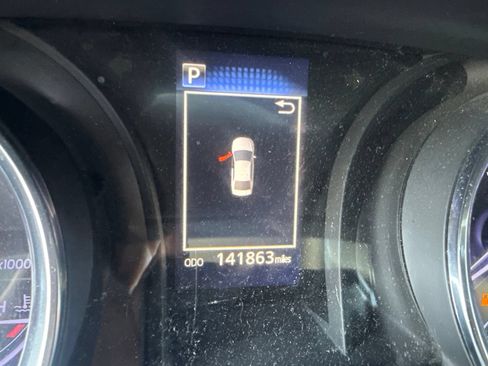 Used 2019 Toyota Camry LE FWD image 18