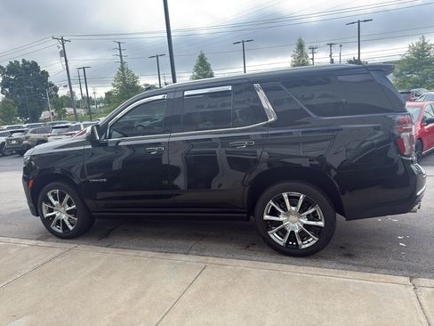 Used 2024 Chevrolet Tahoe Premier AWD/4WD image 6