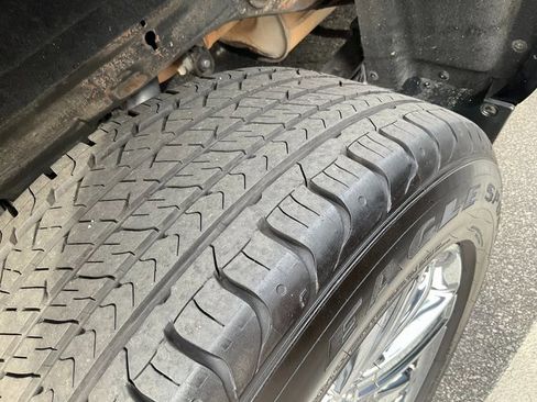 Used 2016 Chevrolet Silverado 1500 High Country w/ High Country Premium Package image 12