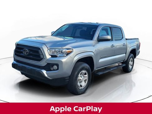 Used 2022 Toyota Tacoma SR5 RWD image 4